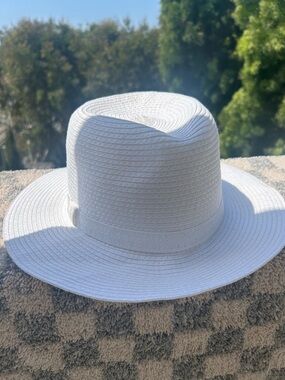 Shade & Shore White Summer Hat